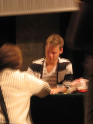 Qaf-convention-autograph-session-by-lazyshades-nov-2nd-2008-005.jpg