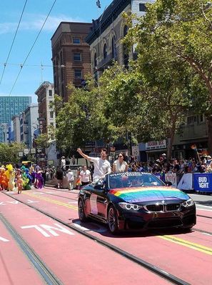 Sf-pride-the-parade-by-betsy-wilce-june-26th-2016-011.jpg