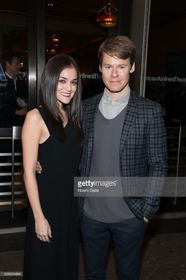 Noises-off-broadway-opening-night-arrivals-january-14th-2016-002.jpg