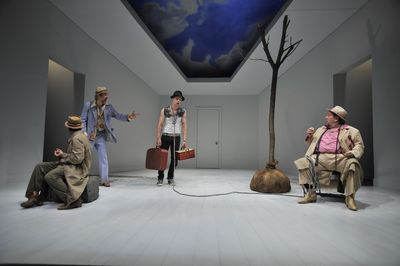 Waiting-for-godot-berkshire-theatre-festival-on-stage-2008-010.jpg