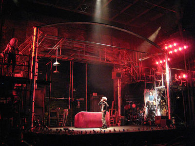 Pop-yale-repertory-theatre-on-stage-december-1st-2009-001.jpg