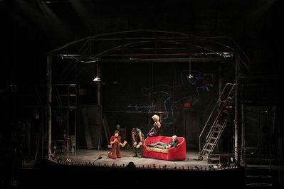 Pop-yale-repertory-theatre-on-stage-december-1st-2009-004.jpg
