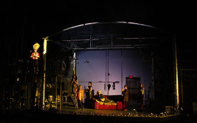 Pop-yale-repertory-theatre-on-stage-december-1st-2009-011.jpg